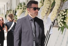 Λάμπρος Κωνσταντάρας: «Ήταν όλοι εκεί για σένα» - Η ανάρτηση μετά την κηδεία του πατέρα του