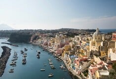 Υπερτουρισμός στη Νάπολη: Οι ντόπιοι εκδιώκονται για να κάνουν χώρο στους τουρίστες