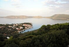 Αλόννησος: 70χρονος χτύπησε τον δήμαρχο του νησιού – Συνελήφθη και υπέστη εγκεφαλικό