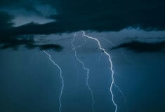 Καιρός - Τσατραφύλλιας: «Πρώτα καταιγίδες και μετά 40 άρια»