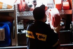 Φωτιά τώρα σε εγκαταλελειμμένο χώρο στο Κιάτο - Μήνυμα από το 112