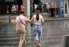 Ο καιρός σήμερα: Σαββατοκύριακο με βροχές και καταιγίδες 