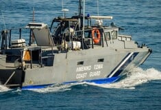 Χίος: Βίντεο από τη στιγμή που κρατούμενος πέφτει στη θάλασσα για να δραπετεύσει