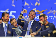 Η περιουσία του Τραμπ εκτοξεύεται μετά την κυκλοφορία του οικογενειακού crypto token
