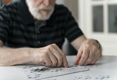 Αλτσχάιμερ: Εγκρίθηκε φάρμακο που χορηγείται αποκλειστικά στο σπίτι 