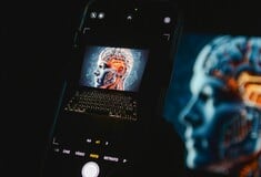 Πώς τα chatbots και η υπερ-νοημοσύνη της AI μπορεί να απειλήσουν την ανθρωπότητα