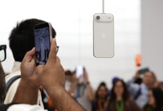 iPhone Air: Πόσο διαρκεί η μπαταρία του - O Tim Cook απαντά