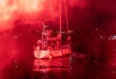 Σύρος: Αναχώρησε για τη Γάζα το πλοίο της ελληνικής αποστολής «Οξυγόνο»