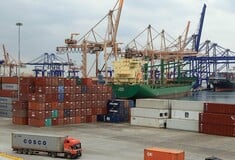 Χιλιάδες κοντέινερ με κινεζικά προϊόντα κατασχέθηκαν στο λιμάνι του Πειραιά