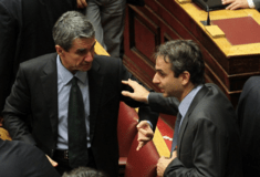 Ιστορικές μεταγραφές σε κόμματα: Τι μας θύμισε ο Λοβέρδος