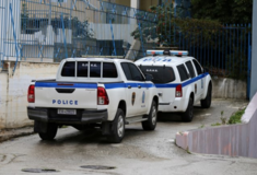 Βοιωτία: Από το 2023 είχε θάψει τη μητέρα της στην αυλή της η 62χρονη - Πώς αποκαλύφθηκε