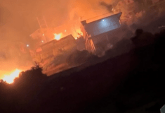 Φωτιά στη Νέα Πέραμο Αττικής – Μήνυμα από το 112