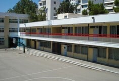 Σύλληψη 14χρονου στο Γαλάτσι: Έβγαλε φωτογραφία 9χρονο στις τουαλέτες σχολείου