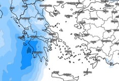 Καιρός - Τσατραφύλλιας: «Το ατμοσφαιρικό μπλοκάρισμα φέρνει φθινόπωρο διαρκείας;»