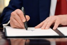 Ο Τραμπ υπέγραψε εκτελεστικό διάταγμα για τη μεταβίβαση του TikTok σε Αμερικανούς επενδυτές