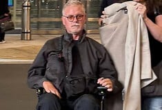 Έρικ Ντέιν: Σε αναπηρικό αμαξίδιο ο ηθοποιός - Επιδεινώνεται η κατάστασή του μετά τη διάγνωση με ALS