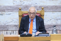 Κακλαμάνης: Από αύριο ξεκινά η επιστροφή των 27 Ελλήνων από το Global Sumud Flotilla
