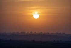 Γάζα: Η αβεβαιότητα και η καχυποψία συνεχίζονται μαζί με τους σφοδρούς ισραηλινούς βομβαρδισμούς