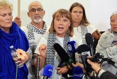 Η Γκρέτα Τούνμπεργκ στην Αθήνα: «Ας είμαστε σαφείς, μια γενοκτονία διεξάγεται μπροστά στα μάτια μας»