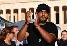 Πάνος Ρούτσι: Συνεχίζει για 23η ημέρα την απεργία πείνας στο Σύνταγμα