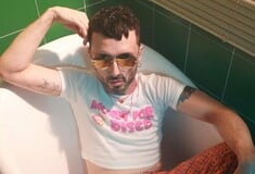 Τουρκία: Ποινική έρευνα σε βάρος queer τραγουδιστή για «άσεμνο» τραγούδι και «αισχρολογία»