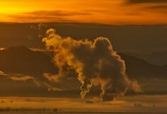 Για πρώτη φορά ψηφίζουν για παγκόσμιο φόρο στις εκπομπές άνθρακα - Και οι ΗΠΑ απειλούν με κυρώσεις