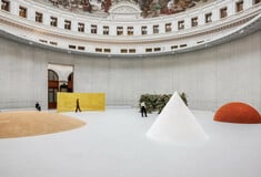Με Chryssa και Iannis Xenakis η μεγάλη έκθεση για τον μινιμαλισμό στο Παρίσι
