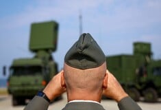Η επαναφορά της στρατιωτικής θητείας διχάζει τη Γερμανία