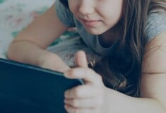 Την απαγόρευση πρόσβασης στα social media για παιδιά κάτω των 13 ετών αποφάσισε το Ευρωκοινοβούλιο 