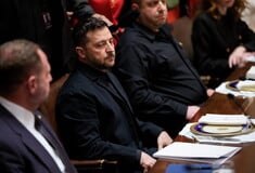 Ο Τραμπ προέτρεψε τον Ζελένσκι να αποδεχτεί τους όρους του Πούτιν, αλλιώς θα «καταστραφεί» από τη Ρωσία.