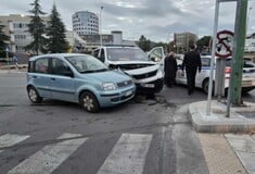 ΑΣΘΕΝΟΦΟΡΟ ΣΥΓΚΡΟΥΣΗ ΘΕΣΣΑΛΟΝΙΚΗ
