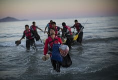 Γιατί αγαπάμε να μισούμε τους ξένους