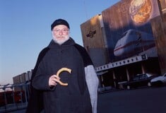 Διονύσης Σαββοπουλος: «Αισθάνομαι ξεχωριστός! Ότι είμαι άλλο πράγμα»