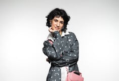 ΕΠΕΞ Μυρτώ, τι φοράς σήμερα και πόσο κοστίζει;