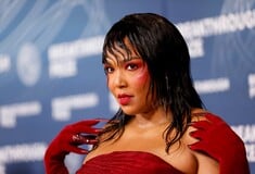 Η Lizzo μηνύεται για παραβίαση πνευματικών δικαιωμάτων - Η αναφορά της στη Sydney Sweeney