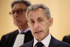 Σαρκοζί δέχεται απειλές θανάτου στη φυλακή Λα Σαντέ - Έρευνα μετά τη διαρροή βίντεο