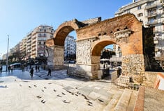 48 ώρες στη Θεσσαλονίκη