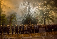 «Έξω οι Τούρκοι»: Κλιμακώνεται η ένταση στο Μαυροβούνιο - Το μαχαίρωμα, οι βανδαλισμοί και το διπλωματικό μπρα-ντε-φερ