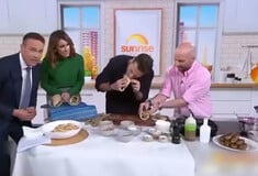 Κωνσταντίνος Αργυρός: Έφαγε σουβλάκι με καγκουρό σε εκπομπή στην Αυστραλία