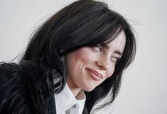 Το αιχμηρό μήνυμα της Billie Eilish στους δισεκατομμυριούχους του κόσμου