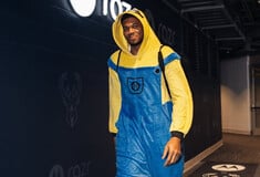 Γιάννης Αντετοκούνμπο: «Το ψηλότερο που έχετε δει ποτέ» - Ντύθηκε minion για το Halloween