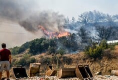 Αναστολή πλειστηριασμών και κατασχέσεων για πληγέντες από τις πυρκαγιές του καλοκαιριού 2025