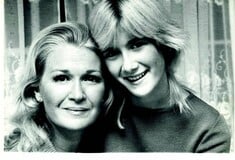 Μαμά και κόρη στην οθόνη και στη ζωή: Ανατομία μιας ιδιαίτερης σχέσης 