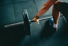 Ηλικία και άσκηση: Γιατί δεν πρέπει να προπονούμαστε σαν να είμαστε 30 όταν είμαστε 50