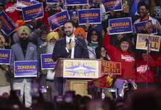 Μπορεί ο Τραμπ να κόψει πράγματι τη χρηματοδότηση της Νέας Υόρκης αν εκλεγεί ο Μαμντάνι; 