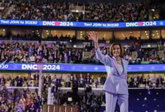 Η 85χρονη Νάνσι Πελόζι αποχωρεί από το Κογκρέσο των ΗΠΑ