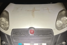 Γερμανία: Σβάστικες από αίμα σε δεκάδες αυτοκίνητα 