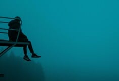 Γιατί «πέφτει» η διάθεσή μας τον χειμώνα – Τι είναι το SAD και πώς αντιμετωπίζεται