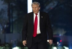 Τραμπ: «Θα δοθεί μέρισμα 2.000 δολαρίων σε όλους εκτός από τους πλούσιους»