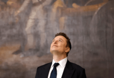 Ο Έλον Μασκ «φαντάζεται την αγάπη» με τη βοήθεια της τεχνητής νοημοσύνης Grok